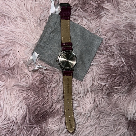 Beautiful Vintage Purple Watch - Picture 8 of 9